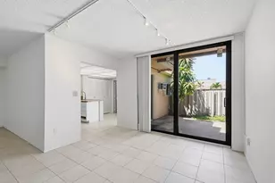 20615 NE 7th Ct, Miami, FL 33179 - Photo 6