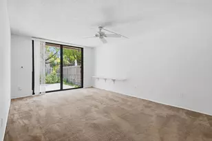 20615 NE 7th Ct, Miami, FL 33179 - Photo 10
