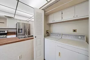 20615 NE 7th Ct, Miami, FL 33179 - Photo 10