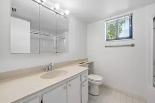20615 NE 7th Ct, Miami, FL 33179 - Photo 18