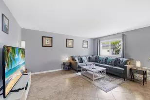 376 Saxony H, Delray Beach, FL 33446 - Photo 8