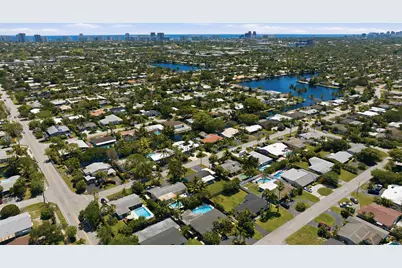 4441 NE 15th Avenue, Oakland Park, FL 33334 - Photo 36