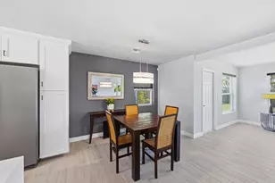 4441 NE 15th Ave, Oakland Park, FL 33334 - Photo 8