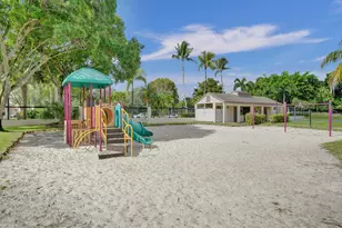 2541 N Carambola Circle, Coconut Creek, FL 33066 - Photo 14