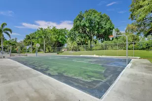 2541 N Carambola Circle, Coconut Creek, FL 33066 - Photo 54