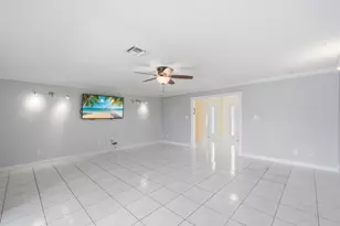 2816 SW 17th St, Fort Lauderdale, FL 33312 - Photo 6