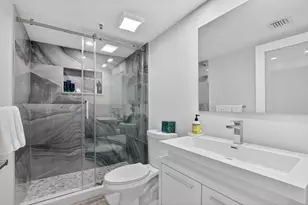6815 Willow Wood Dr, Boca Raton, FL 33434 - Photo 4