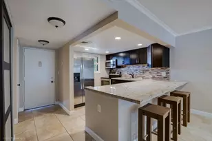 2314 S Cypress Bend Dr, Pompano Beach, FL 33069 - Photo 2
