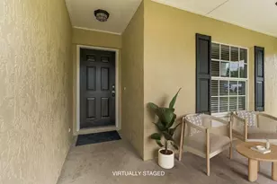 225 12th St SW, Vero Beach, FL 32962 - Photo 2