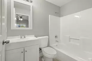 225 12th St SW, Vero Beach, FL 32962 - Photo 22