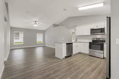 225 12th Street SW, Vero Beach, FL 32962 - Photo 14