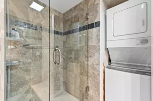 21215 Lago Cir, Boca Raton, FL 33433 - Photo 16