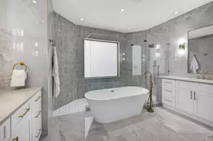 2725 Seneca Cir, West Palm Beach, FL 33409 - Photo 52
