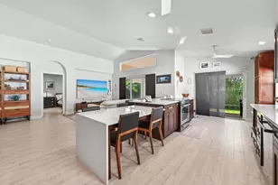 8856 Thames River Dr, Boca Raton, FL 33433 - Photo 4