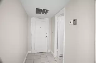111 N Pompano Beach Blvd, Pompano Beach, FL 33062 - Photo 16