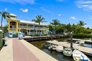 2929 SE Ocean Blvd, Stuart, FL 34996 - Photo 38