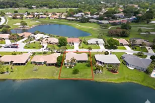 2306 SW Creekside Dr, Palm City, FL 34990 - Photo 4