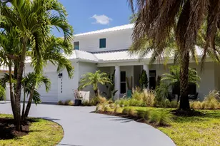19298 Gulfstream Dr, Jupiter, FL 33469 - Photo 4