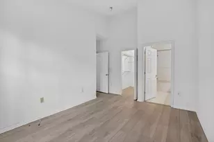 7915 NW 20th St, Pembroke Pines, FL 33024 - Photo 18