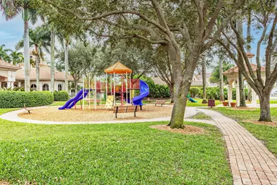 7915 NW 20th Street, Pembroke Pines, FL 33024 - Photo 36