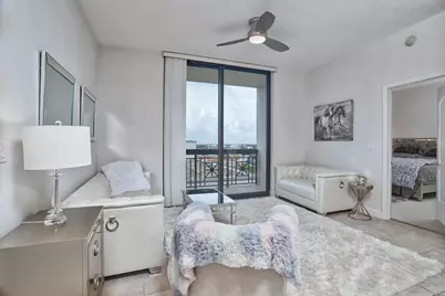 801 S Olive Avenue #707, West Palm Beach, FL 33401 - Photo 2
