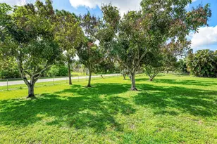 13564 N 63rd Ln Ln N, The Acreage, FL 33412 - Photo 16