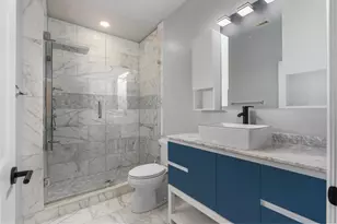 2543 NW 31st Ct, Oakland Park, FL 33309 - Photo 32