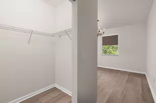 2543 NW 31st Ct, Oakland Park, FL 33309 - Photo 22