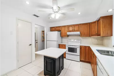 10120 Eaglewood Terrace #B, Boynton Beach, FL 33436 - Photo 12