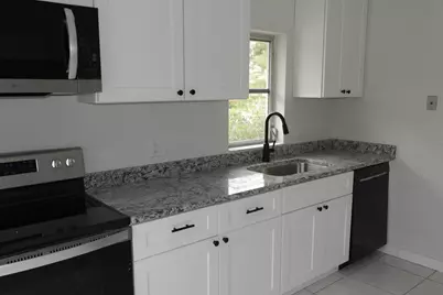 18890 Candlewick Drive #B, Boca Raton, FL 33496 - Photo 4