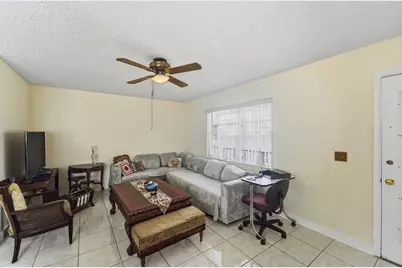226 E Normandy #E, Delray Beach, FL 33484 - Photo 4