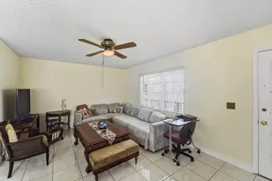 226 E Normandy, Delray Beach, FL 33484 - Photo 4