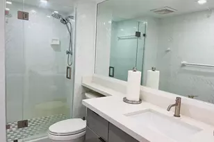 19707 Turnberry Way, Aventura, FL 33180 - Photo 16