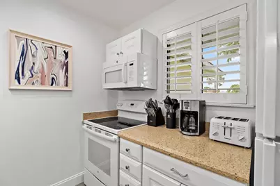 834 Club Drive, Palm Beach Gardens, FL 33418 - Photo 6