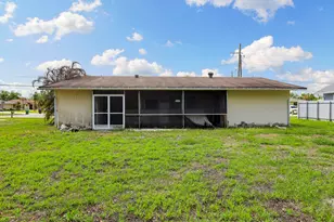 333 SW Lucero Dr, Port Saint Lucie, FL 34983 - Photo 26