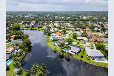 2281 Seaford Drive, Wellington, FL 33414 - Photo 30