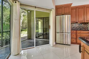 5590 Coach House Cir, Boca Raton, FL 33486 - Photo 10