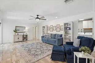 2691 NW 106th Ave, Coral Springs, FL 33065 - Photo 10
