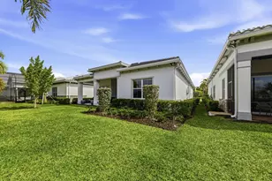 10332 Northbrook Cir, Palm Beach Gardens, FL 33412 - Photo 36