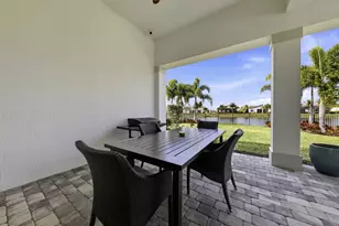10332 Northbrook Cir, Palm Beach Gardens, FL 33412 - Photo 32