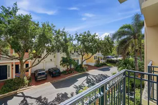 1050 E Heritage Club Cir, Delray Beach, FL 33483 - Photo 34