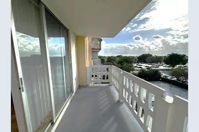 15600 NW 7th Avenue #516, Miami, FL 33169 - Photo 8