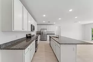 841 NW Archer Ave, Port Saint Lucie, FL 34983 - Photo 10