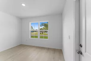 841 NW Archer Ave, Port Saint Lucie, FL 34983 - Photo 4
