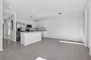 13865 SW 261st St, Homestead, FL 33032 - Photo 8