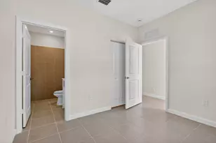 13865 SW 261st St, Homestead, FL 33032 - Photo 2