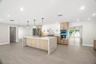 5496 NE 22nd Ave, Fort Lauderdale, FL 33308 - Photo 4