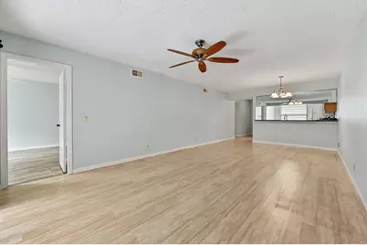 1701 Sabal Ridge Circle #B, Palm Beach Gardens, FL 33418 - Photo 2
