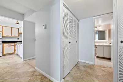 1701 Sabal Ridge Circle #B, Palm Beach Gardens, FL 33418 - Photo 12