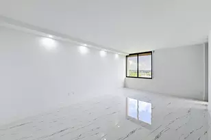 2480 Presidential Way, West Palm Beach, FL 33401 - Photo 16
